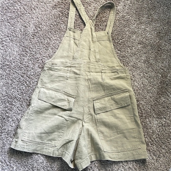 [Price Drop] Urban Outfitters shortall linen overall - Picture 4 of 4